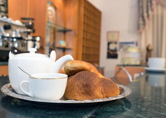 Villa MarcheseAlbergo